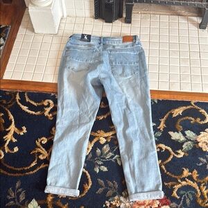 Stylish Light Blue‎ Denim Jeans- cuffed and cropped- NWT